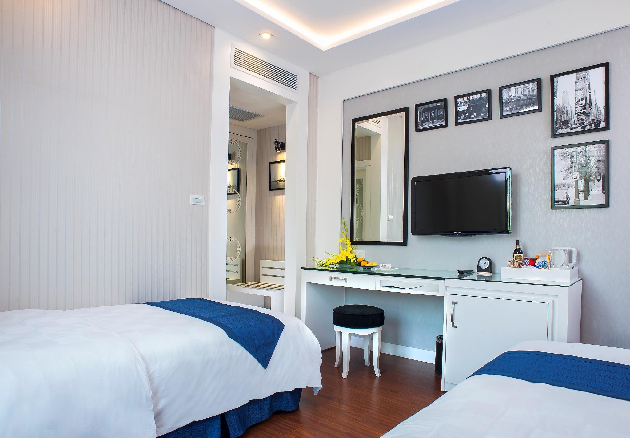 Minerva Church Hotel Hanoi Exterior foto